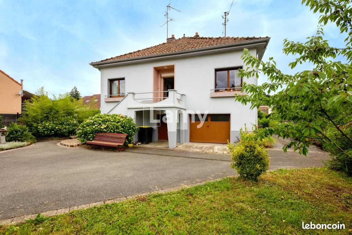 Maison 5 pièces 115 m² · à Fesches-le-Châtel · 115 m² · 179 000 €