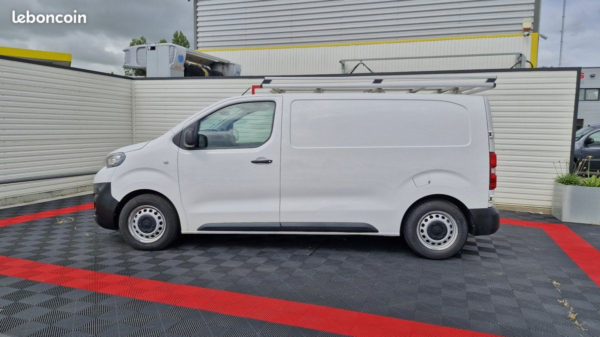 Peugeot Expert Standard 1.5 BlueHDI 120 Premium (image 3)