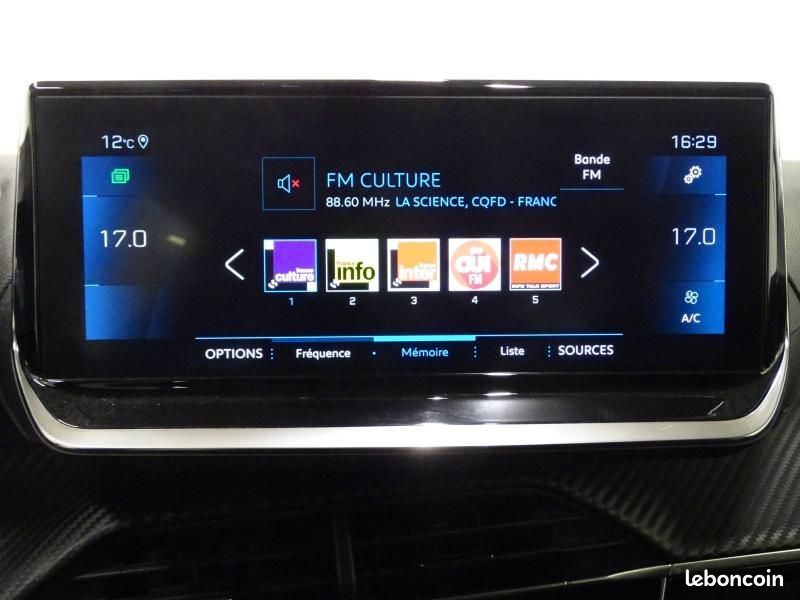Peugeot 208 1.2 PureTech 100ch S&S Roadtrip EAT8 (image 17)