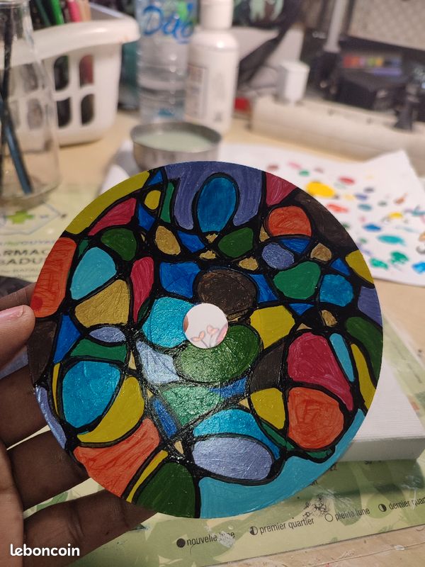 CD peint en acrylique (image 2)