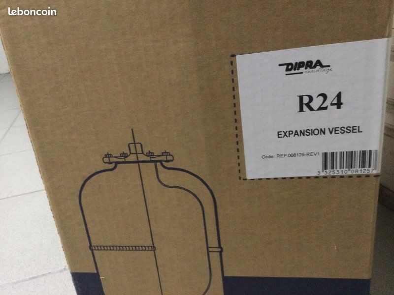Vase D’expansion Chauffage 24L – Watts – Vessie Interchangeable