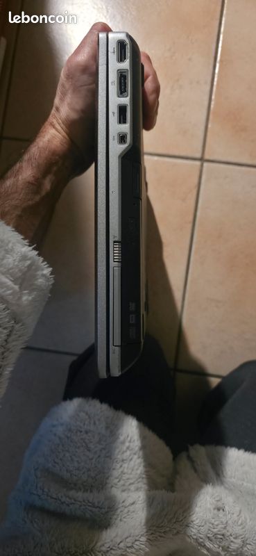Pc portable dell latitude E6520 (image 6)
