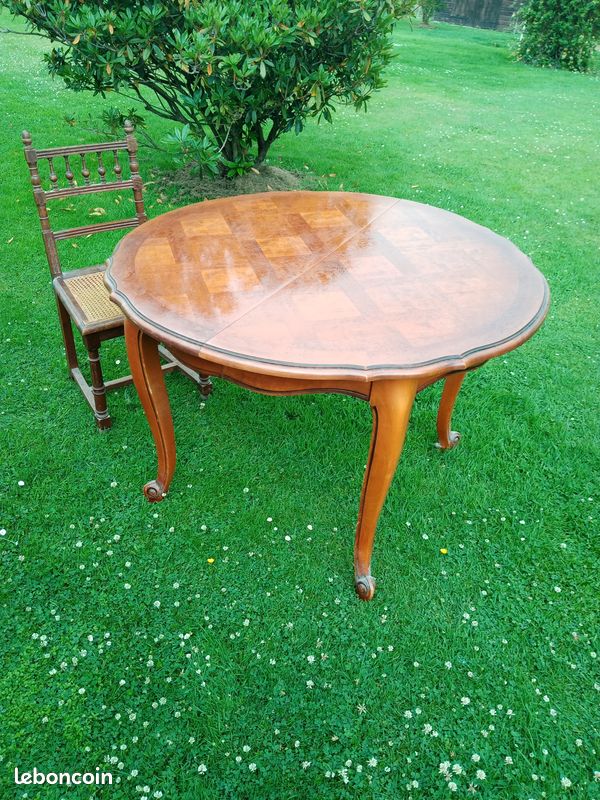 1 table et 2 chaises (image 6)
