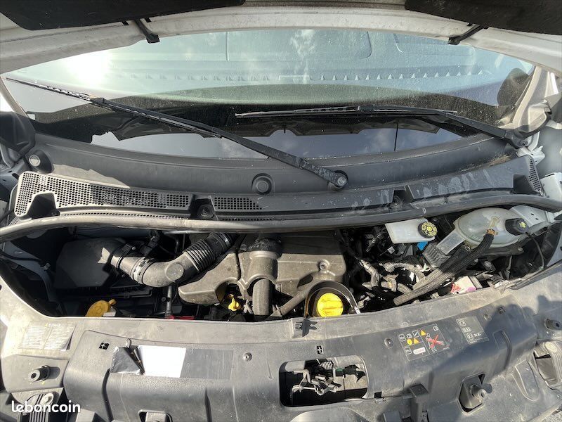 Renault Master 2.3 DCI 135 F3500 L2H3 GRAND CONFORT (image 45)