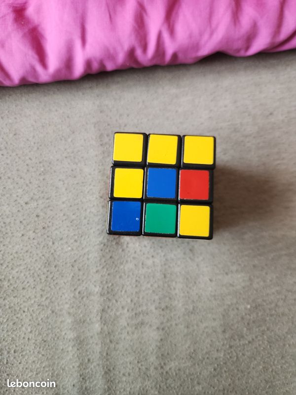 Cube (image 1)