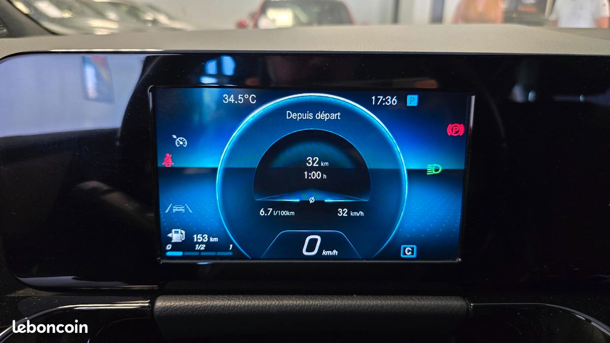 Mercedes-benz classe b 1.3 180 135 style line edition + entretiens constructeur (image 9)