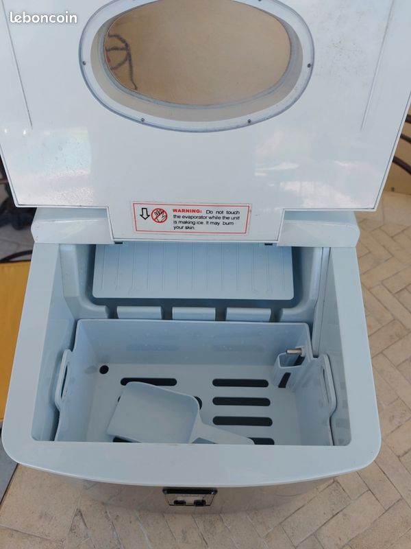Machine à glacon (image 3)