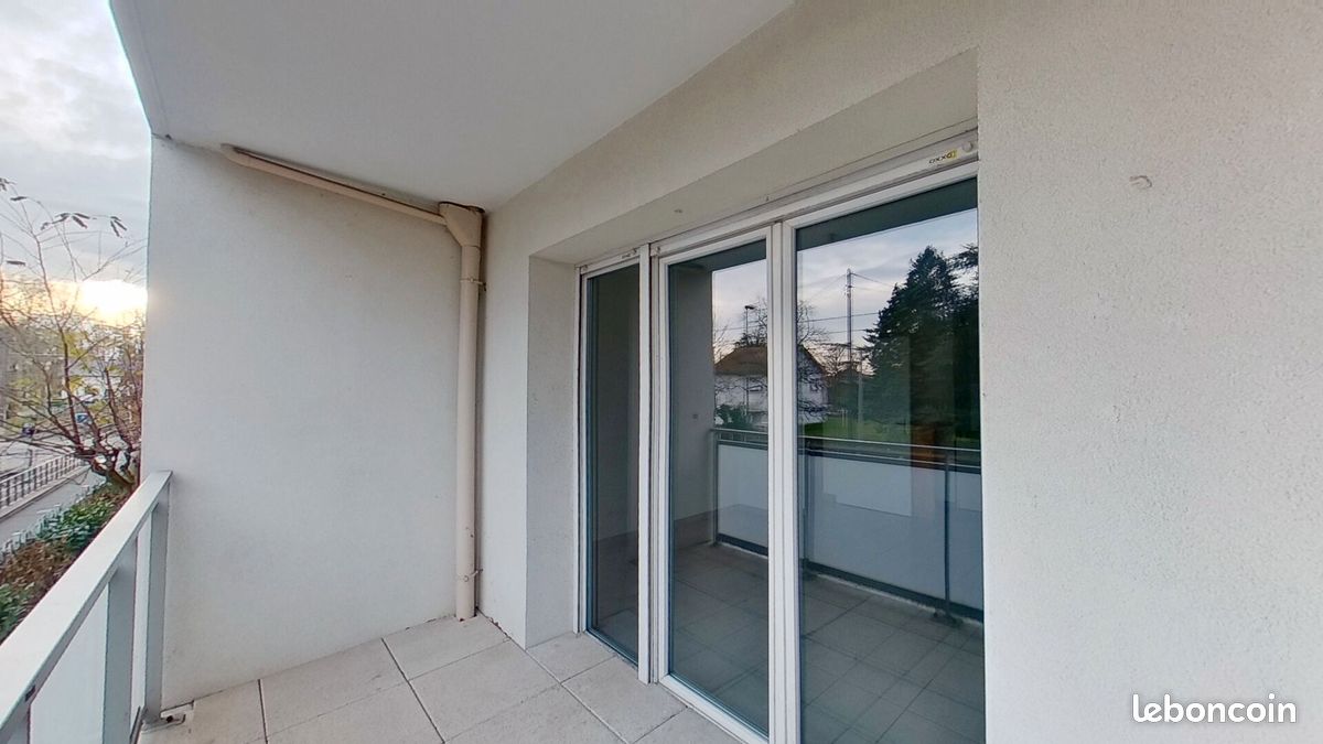 Appartement 2 pièces 42 m² · à Décines-Charpieu · 42 m² · 719 €