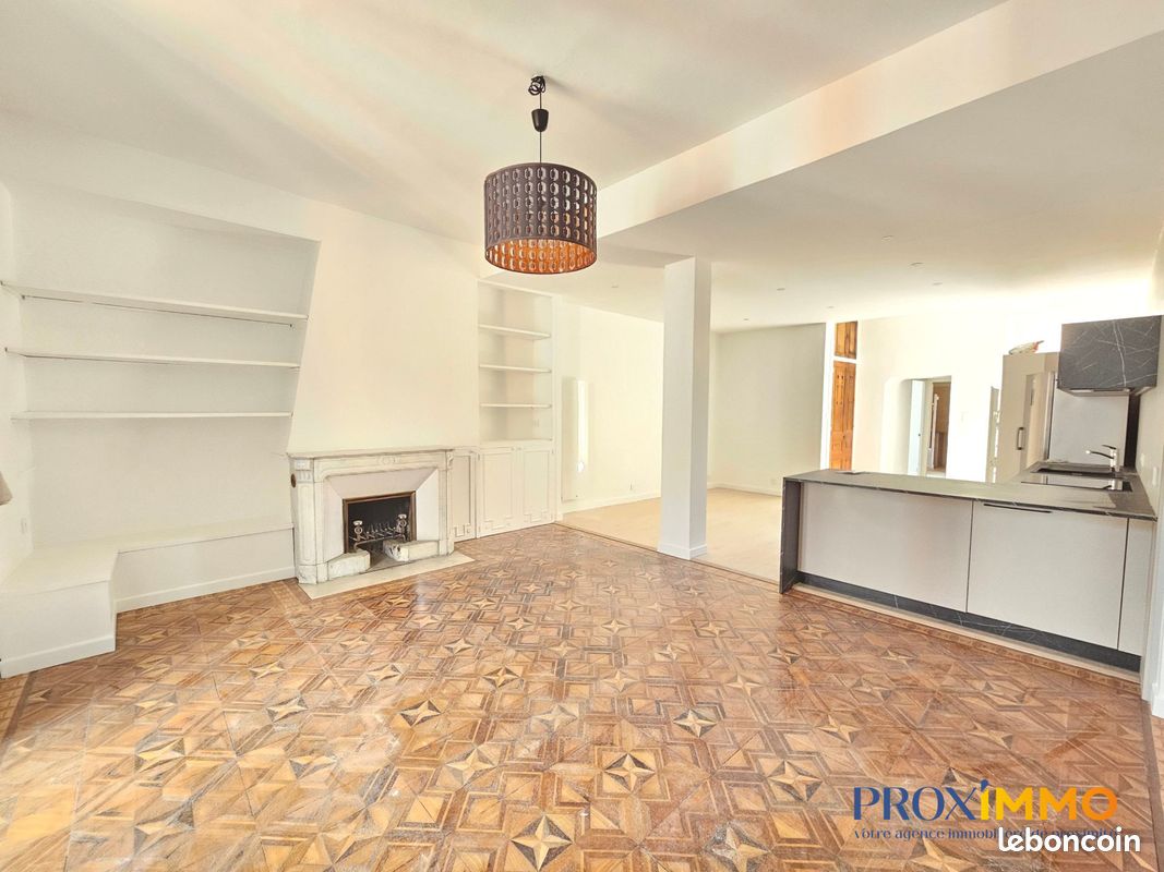 Appartement 3 pièces 87 m² · à Voiron · 87 m² · 900 €