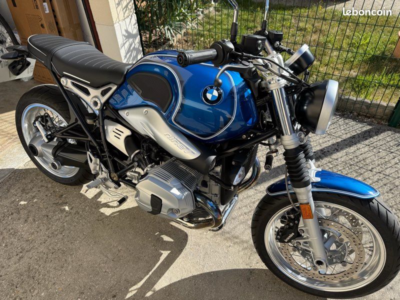BMW R Nine T 719 Lupin Blue Metallic Série 5 (image 1)