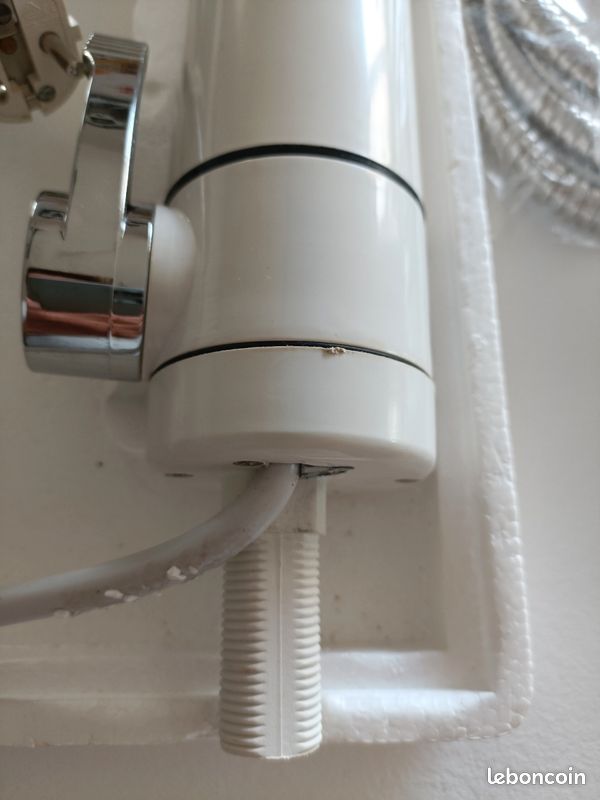 Mini chauffe eau pour douche (image 5)