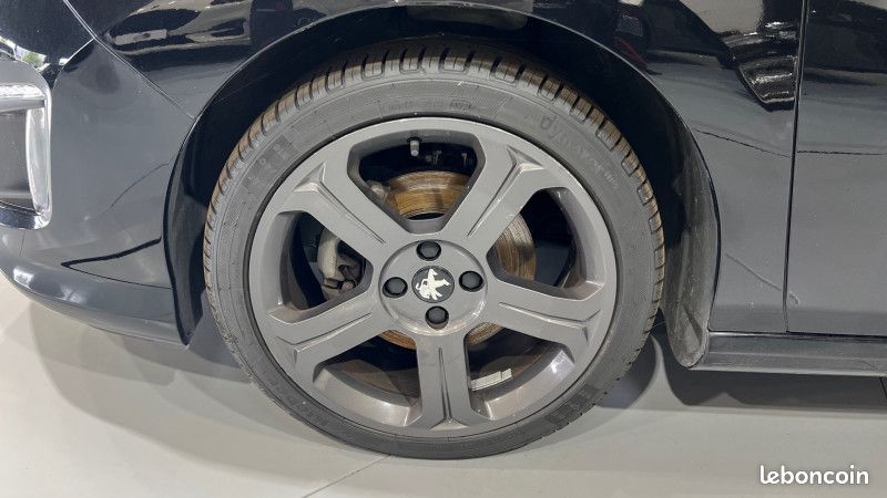 Peugeot 308 CC 2.0 HDI136 FAP ROLAND GARROS II (image 33)