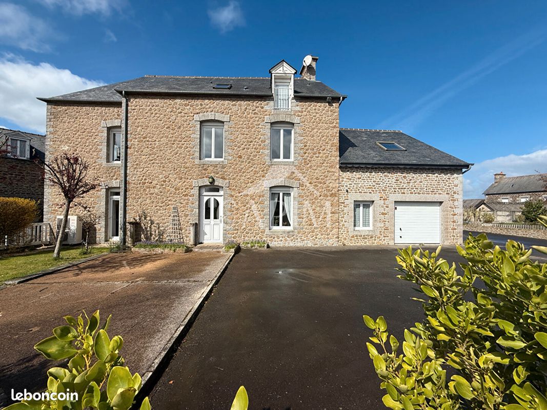 Maison 7 pièces 162 m² · à Javené · 162 m² · 339 000 €