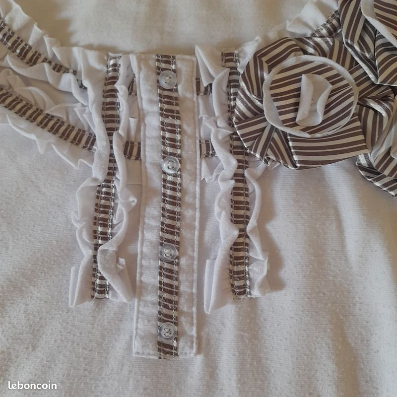 2 tee-shirts T42/44 (image 3)