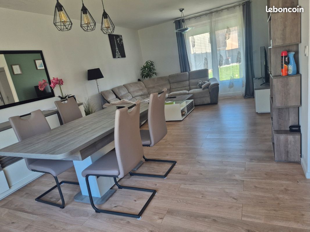 Maison 5 pièces 110 m² · à Montigny-en-Gohelle · 110 m² · 220 000 €