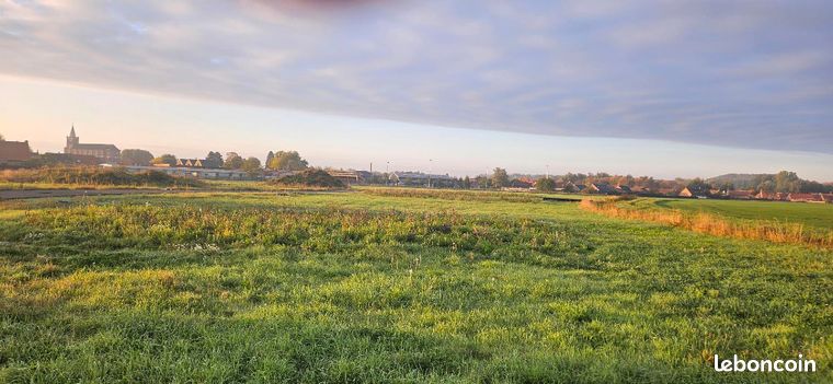 Terrain 410 m² Le Maisnil