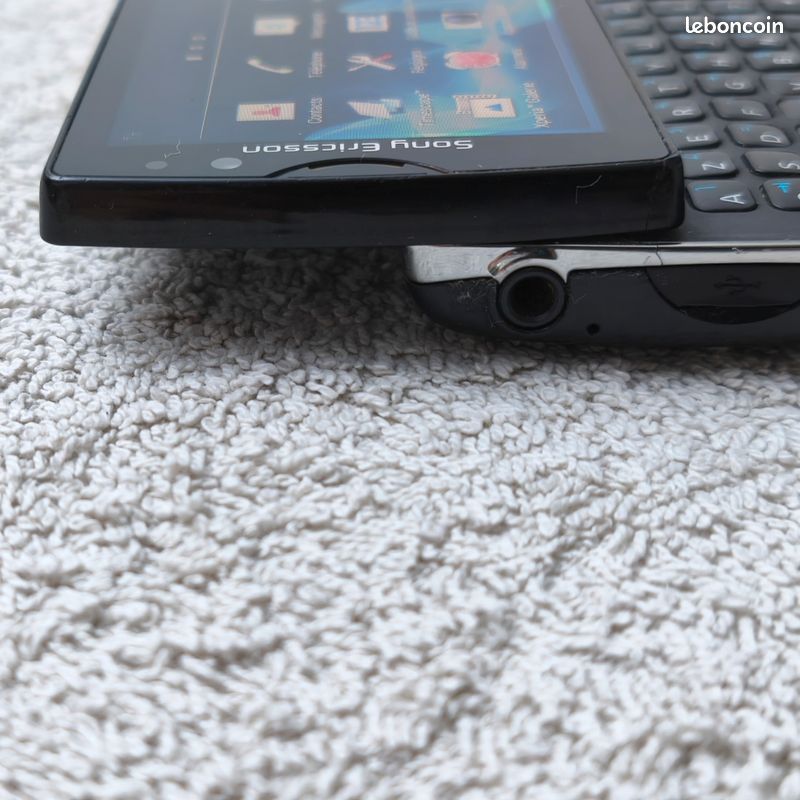 Clavier Qwerty Sony Ericsson Noir Pour Téléphone Vintage – Avec Guide Et étui