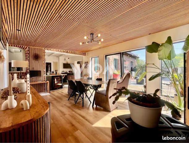 Maison 6 pièces 180 m²