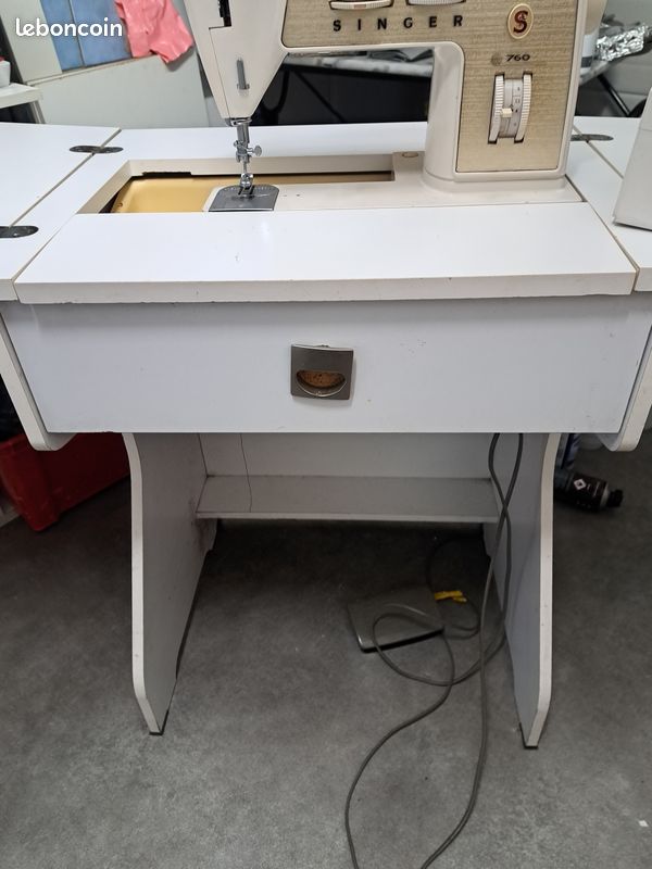 Vends Machine a coudre Singer (image 3)