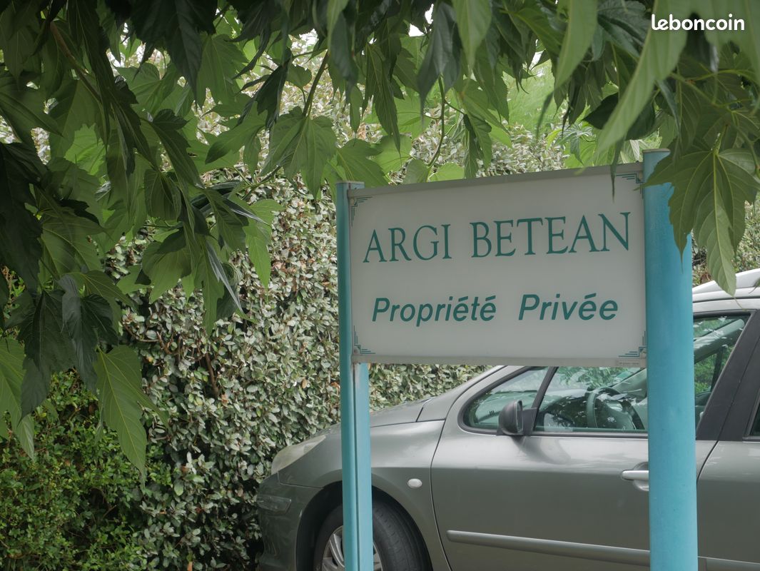 Appt 4 personnes - proximité place erretegia (image 7)