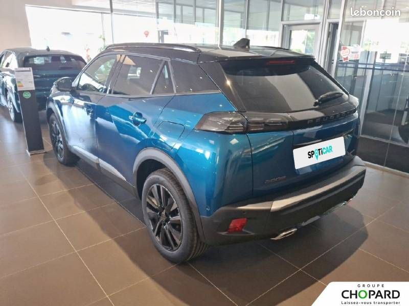 Peugeot 2008 Hybrid 145 e-DCS6 GT Exclusive (image 23)