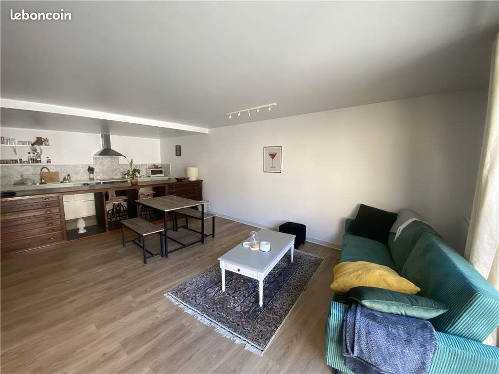 Appartement 3 pièces 83 m² · à Poitiers · 83 m² · 995 €