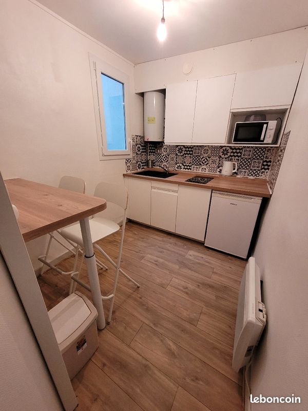 Appartement centre ville 23m2 - Poitiers 86000 (image principale 0)