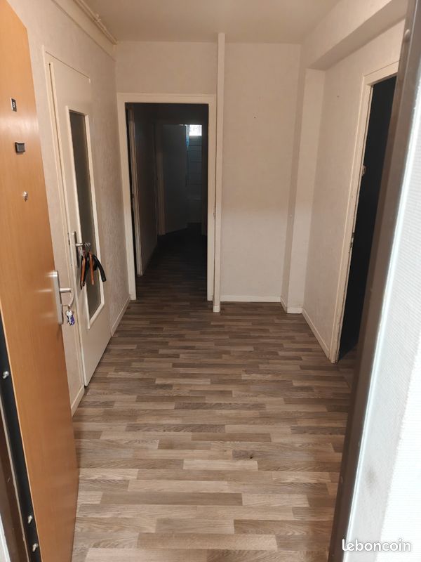 Appartement 4 pièces 70 m² · à Annemasse · 70 m² · 1 050 €