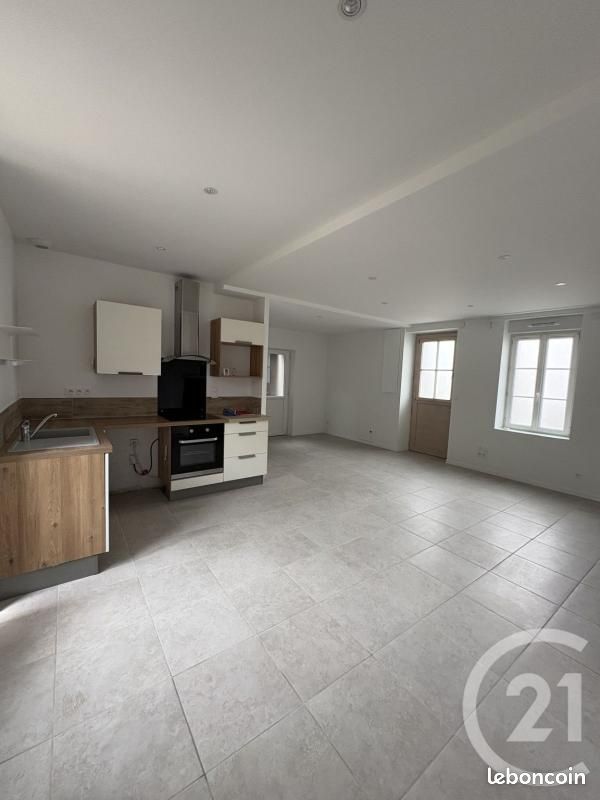 Maison 4 pièces 90 m² · à Montjean · 90 m² · 840 €/mois