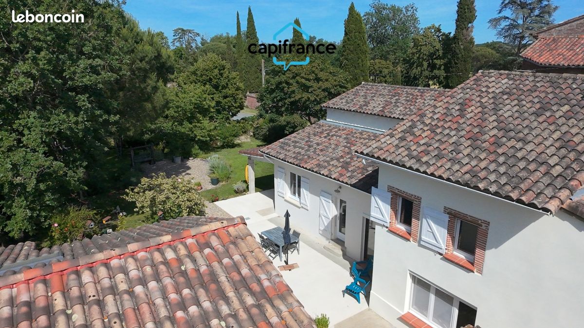 Maison 7 pièces 230 m² · à Saint-Sulpice-la-Pointe · 230 m² · 391 000 €
