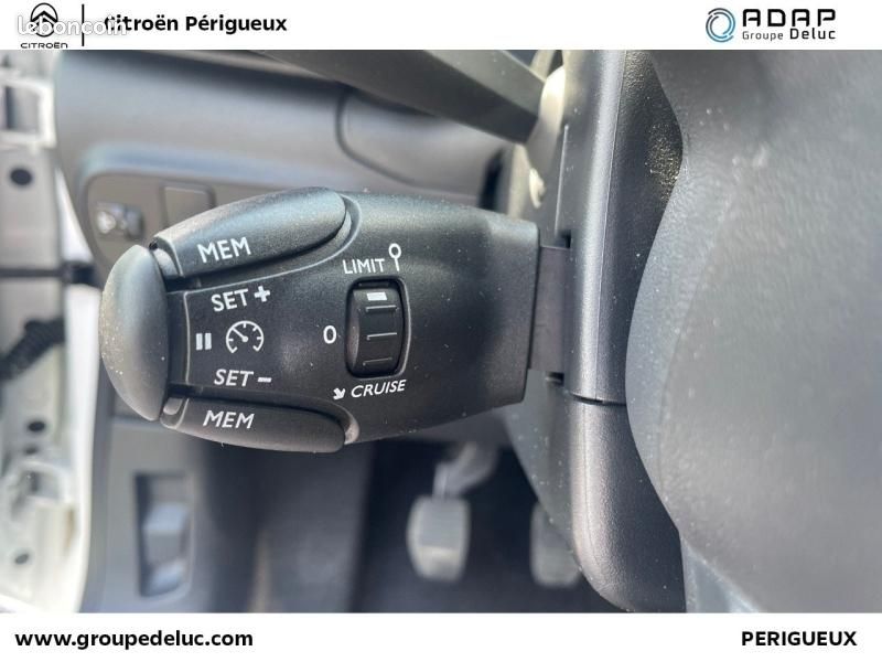 Citroen C3 1.2 PureTech 83ch S&S Feel Pack (image 21)