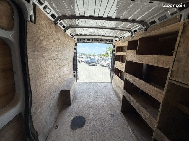 Fiat Ducato Maxi Fourgon Grand-Volume 40 FIAT DUCATO MAXI 180 CV L4 l5 GALLERIE GPS RADARS TEL ATERLIER ETC...(14 084HT) (image 23)