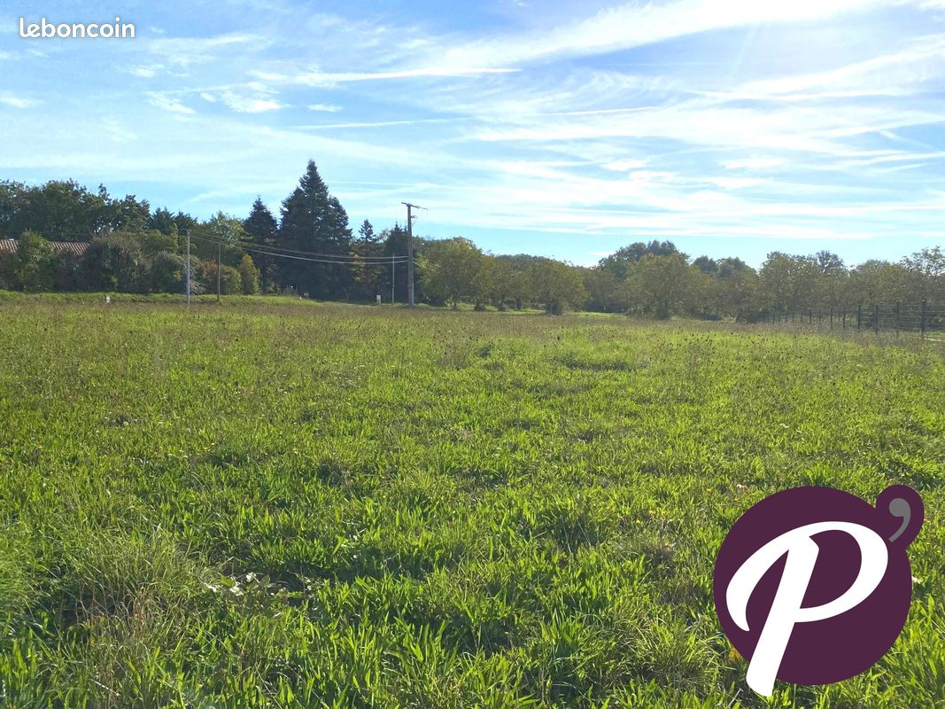Terrain 2656 m² · à Monsac · 2 656 m² · 30 000 €
