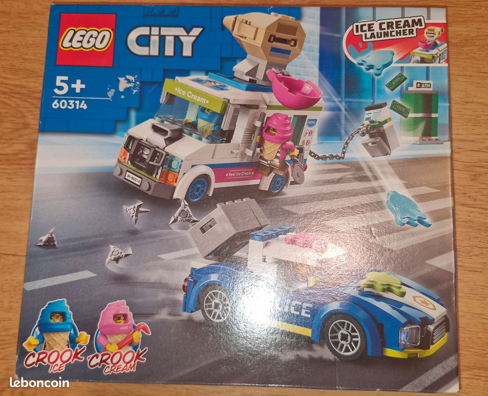 LEGO 60314 City La Course-Poursuite du Camion de Glaces (image 1)