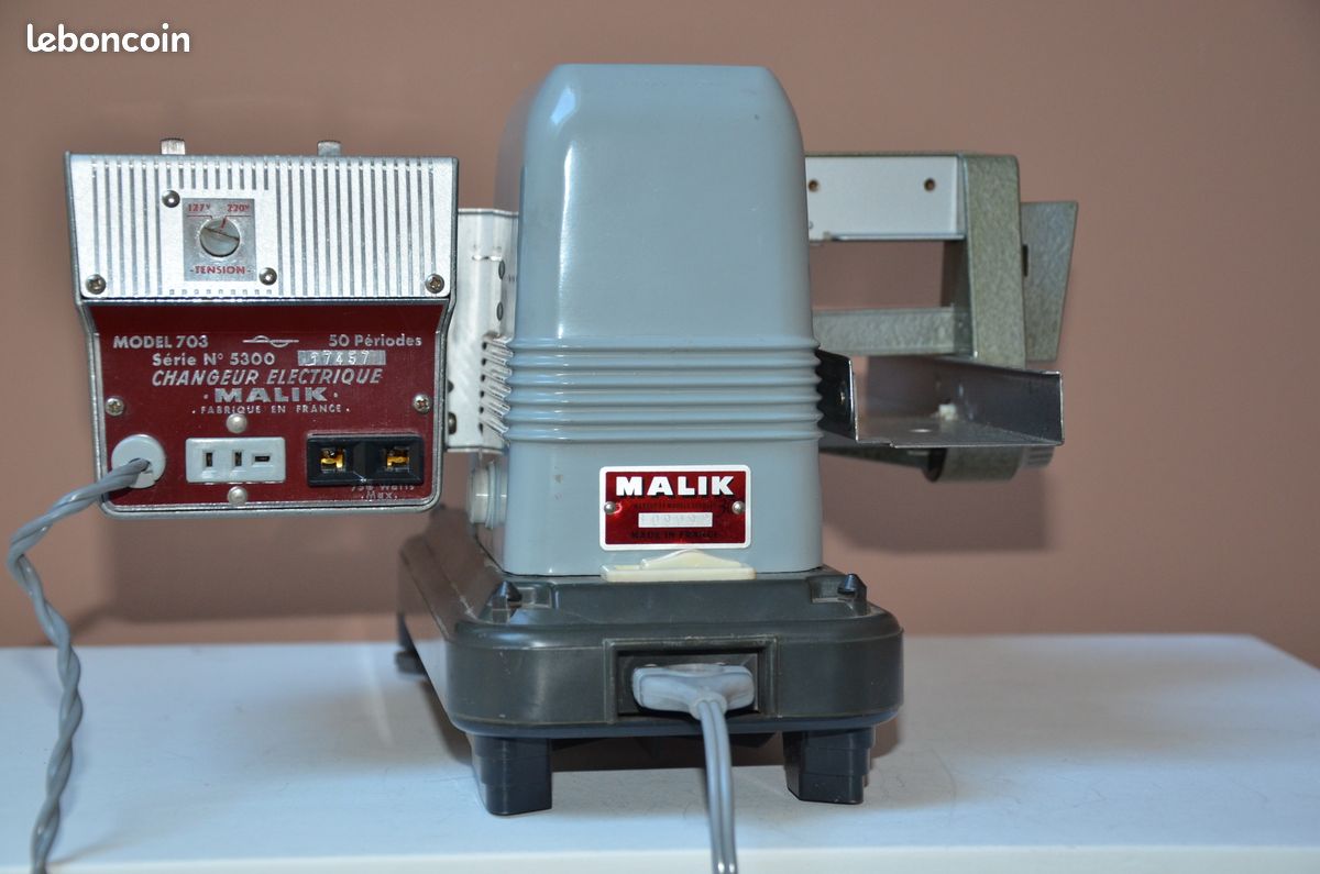 Projecteur A Diapositive Malik Vintage