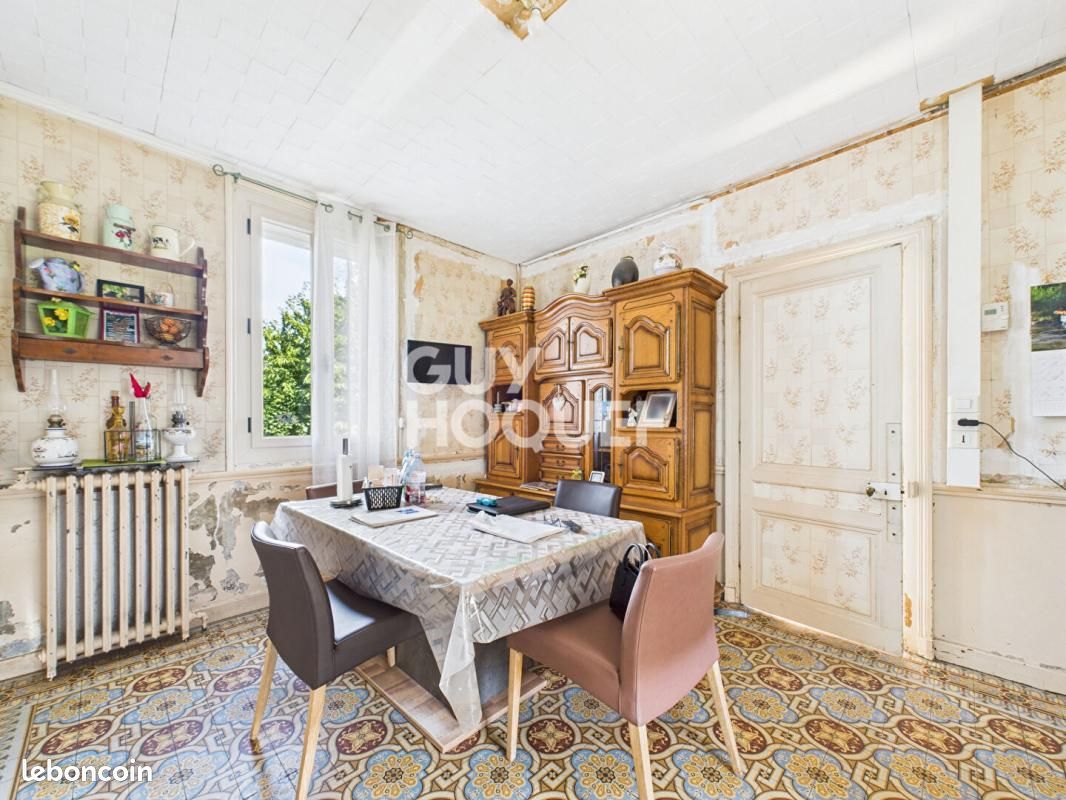 Maison 6 pièces 117 m² · à Caudebec-lès-Elbeuf · 117 m² · 175 000 €