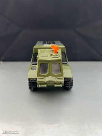 MATCHBOX BATTLE KINGS K-111 Missile Launcher EUR 11,99 - FR