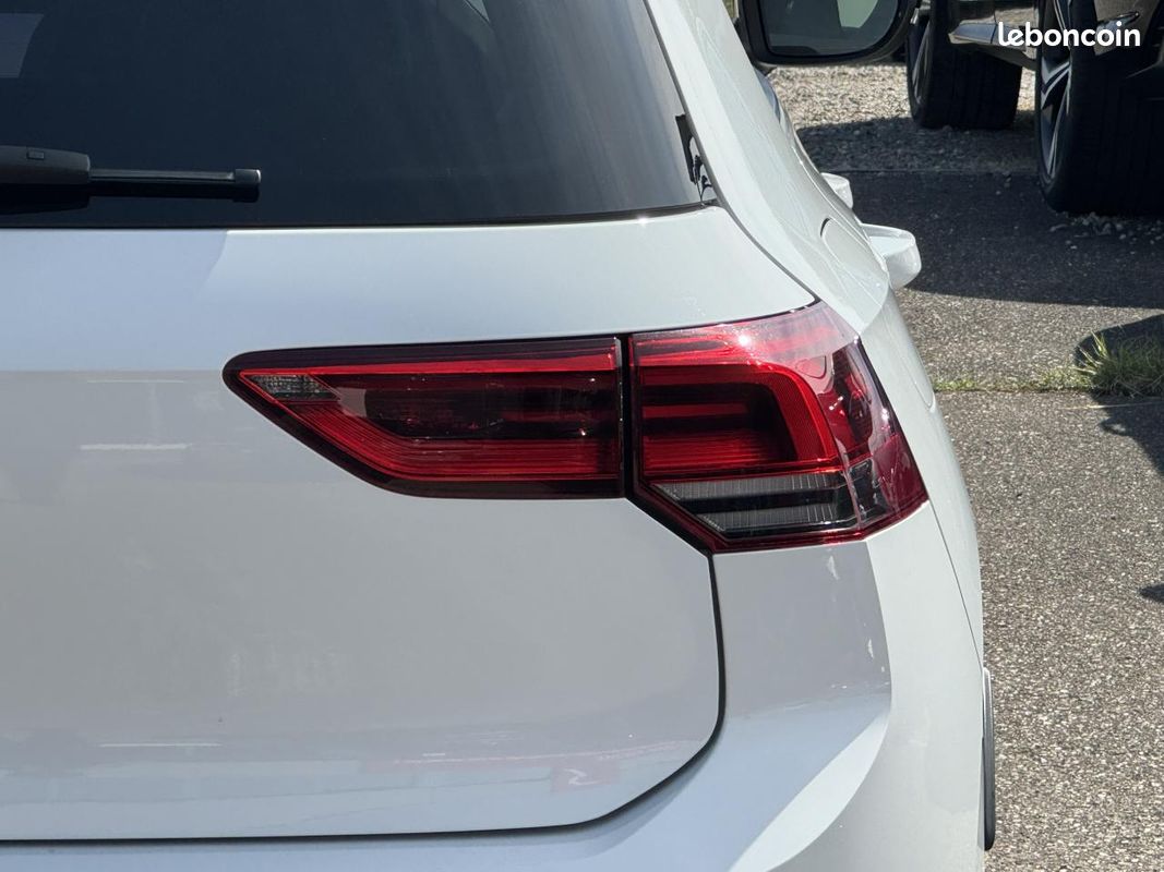 VOLKSWAGEN GOLF 8 R 4Motion 2.0 TSI 320ch DSG 7 (image 13)