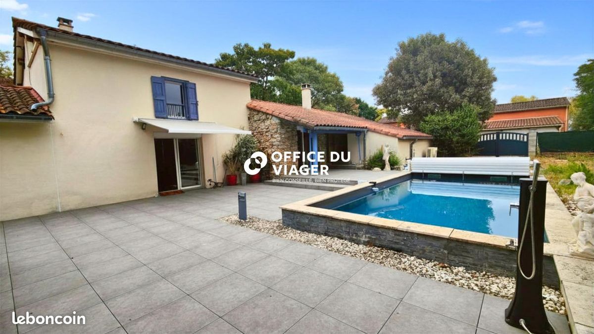 Maison 5 pièces 145 m² · à Garrevaques · 145 m² · 65 000 €