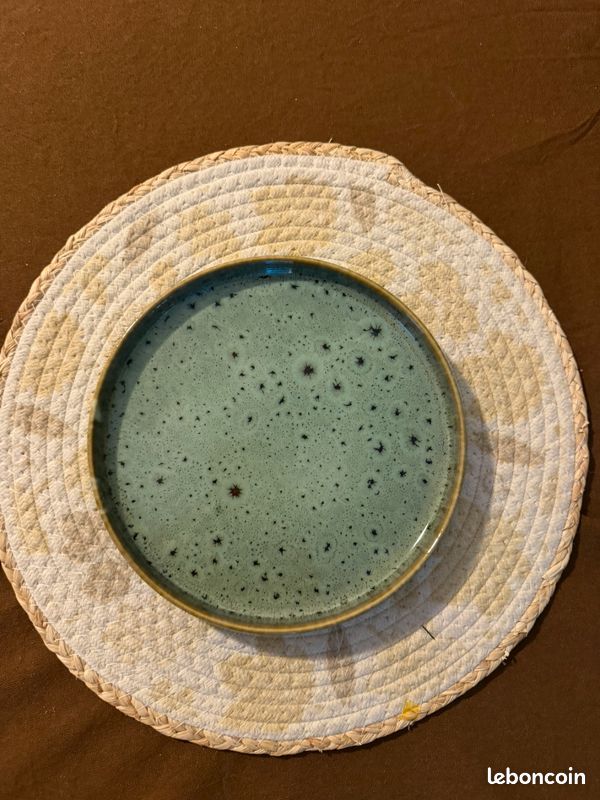 Service d'assiettes (image 4)