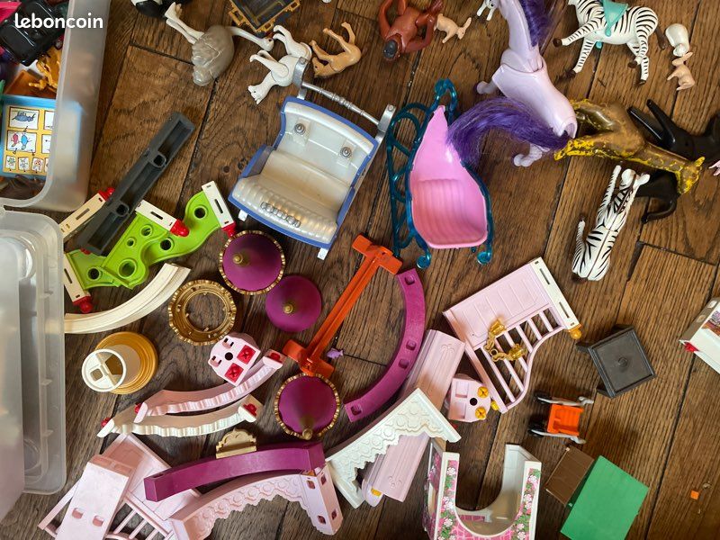 Playmobil lot (image 6)