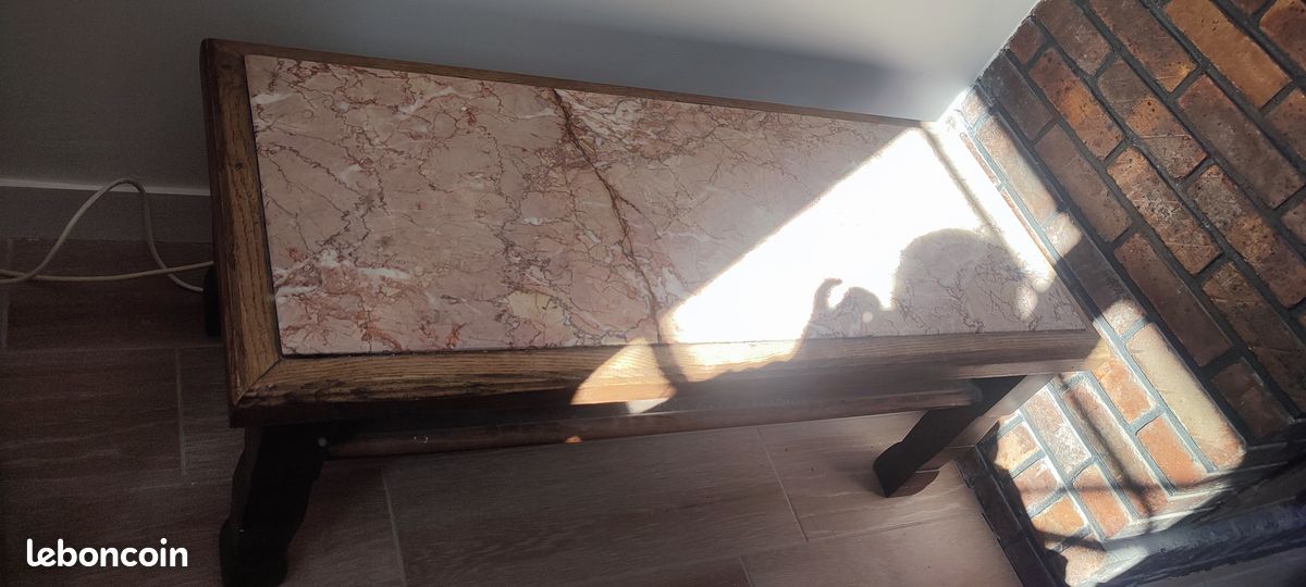 Table basse en marbre (image 1)