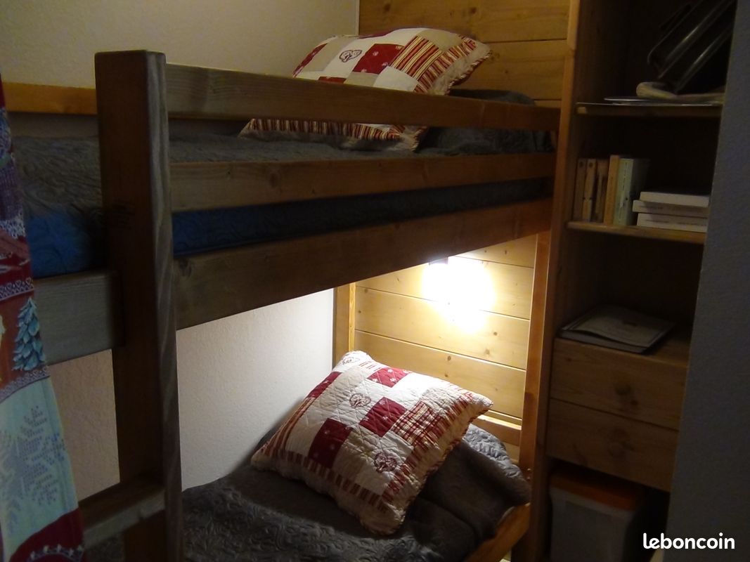 Appartement T2 classé 3*, avec garage, 200 m télécabine, vue Massif du Mont-Blanc (image 8)