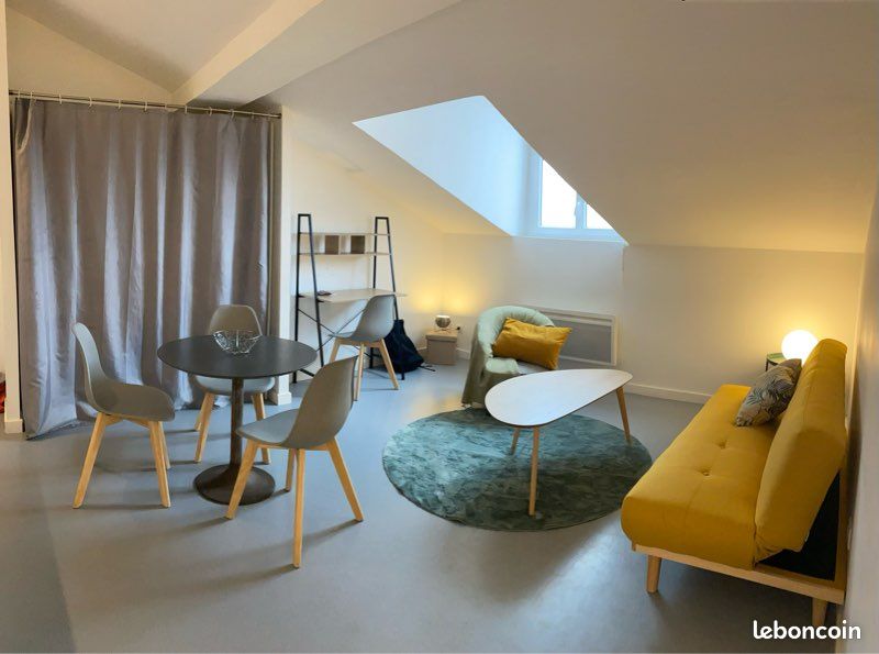 Appartement 2 pièces 30 m² · à Caluire-Et-Cuire · 30 m² · 720 €/mois