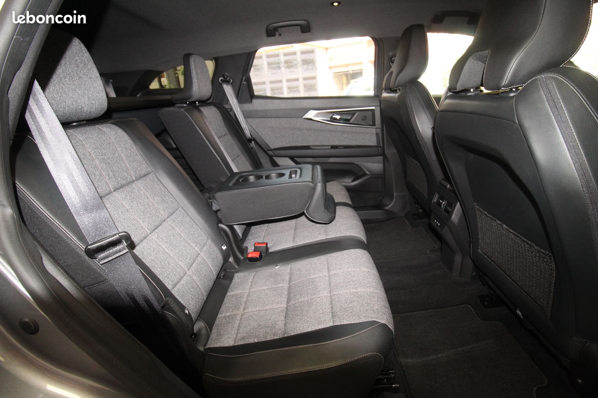 Espace VI TECHNO E-Tech Full Hybrid 200cv 7 places (image 7)