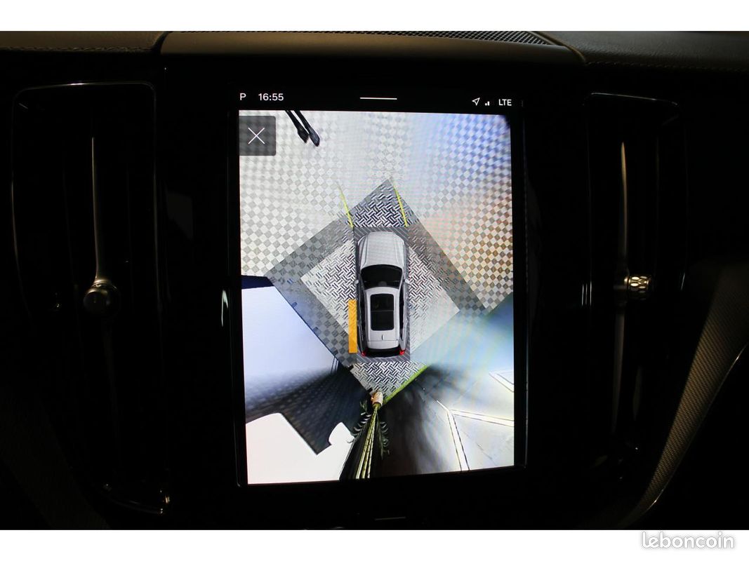 VOLVO XC60 T8 AWD - Polestar Engineered Garantie Constructeur / Caméra 360 / Sièges chauffants (image 15)