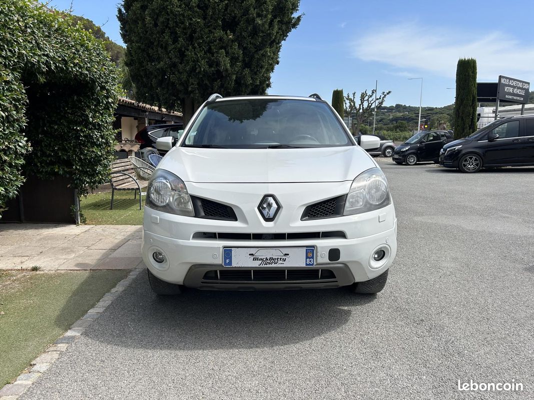 RENAULT KOLEOS 2.0 dCi FAP - 150 - BVA 4x4 Euro 5 Bose Edition (image 8)
