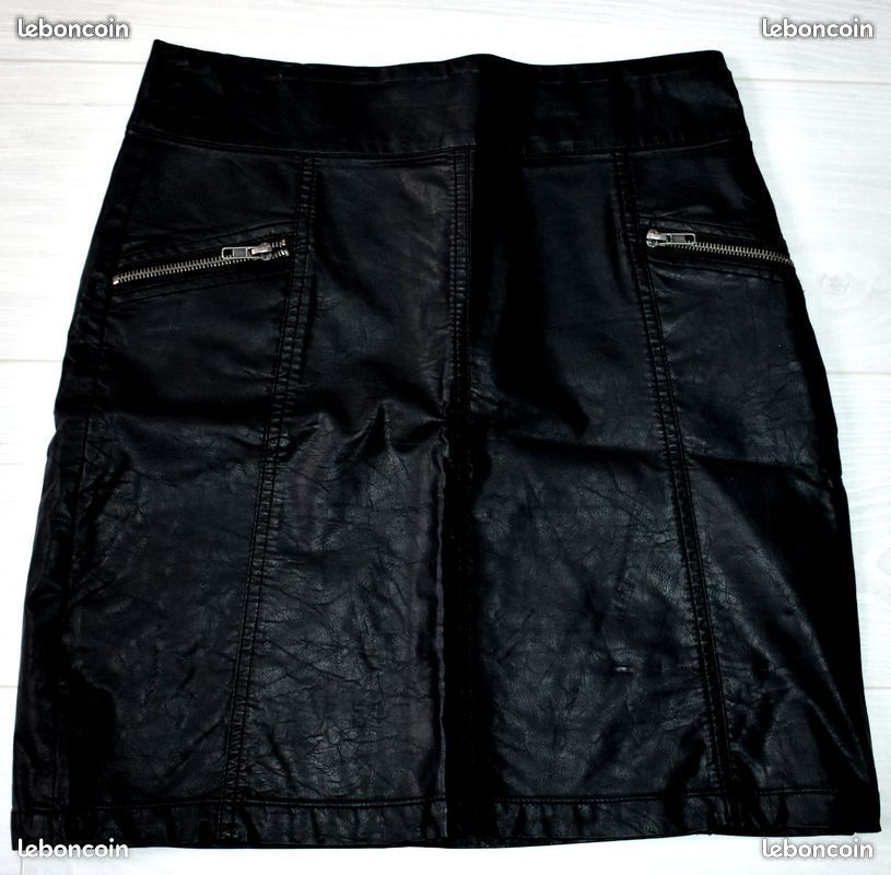 Jupe courte noire Nina Kalio, TBE Vêtements