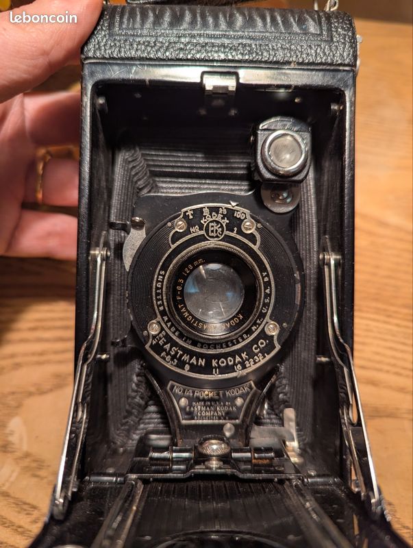 Ancien Appareil Photo Kodak Eastman Avec Son Manuel D'origine - Pièce De Collection