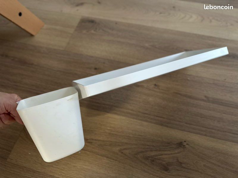 Petite Etagere metalique (image 2)